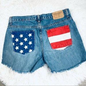 AEO Cutoff Upcycled US Flag Jean Shorts Size 6p